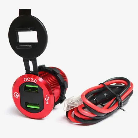 Bordsteckdosen und USB Adapter für Motorrad und Roller kaufen